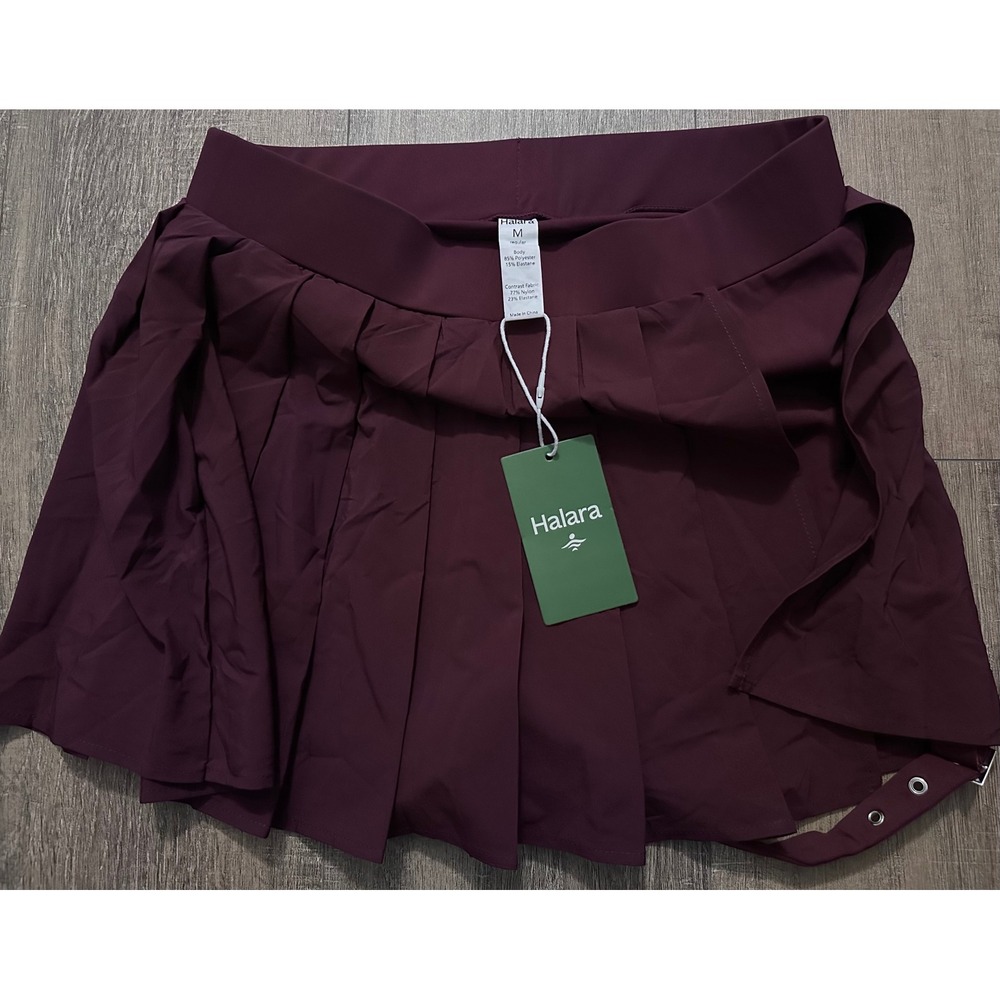 Halara Pleated Buckle Cutout Active Skort Plum Purple Womens Size Medium Reg NEW - Picture 9 of 10